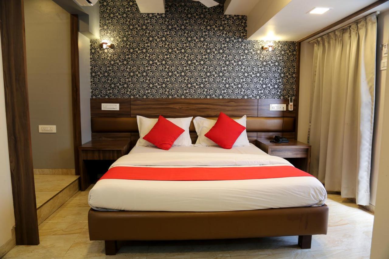 Hotel Sea Shore Navi Mumbai Esterno foto