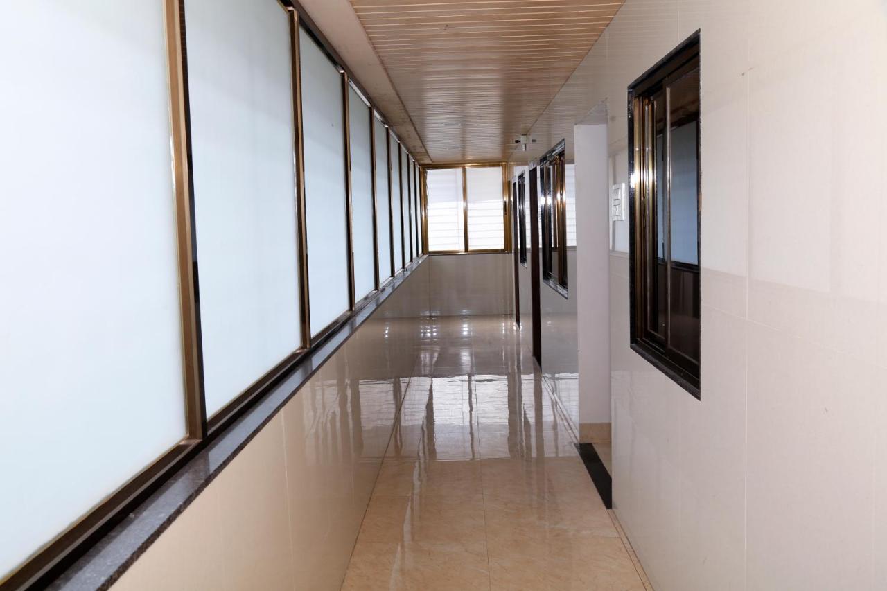 Hotel Sea Shore Navi Mumbai Esterno foto