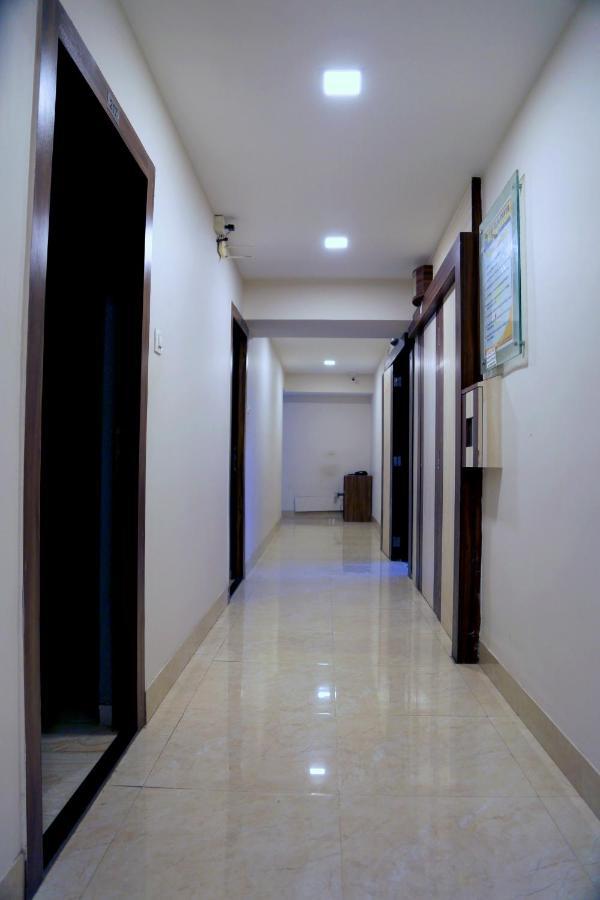 Hotel Sea Shore Navi Mumbai Esterno foto